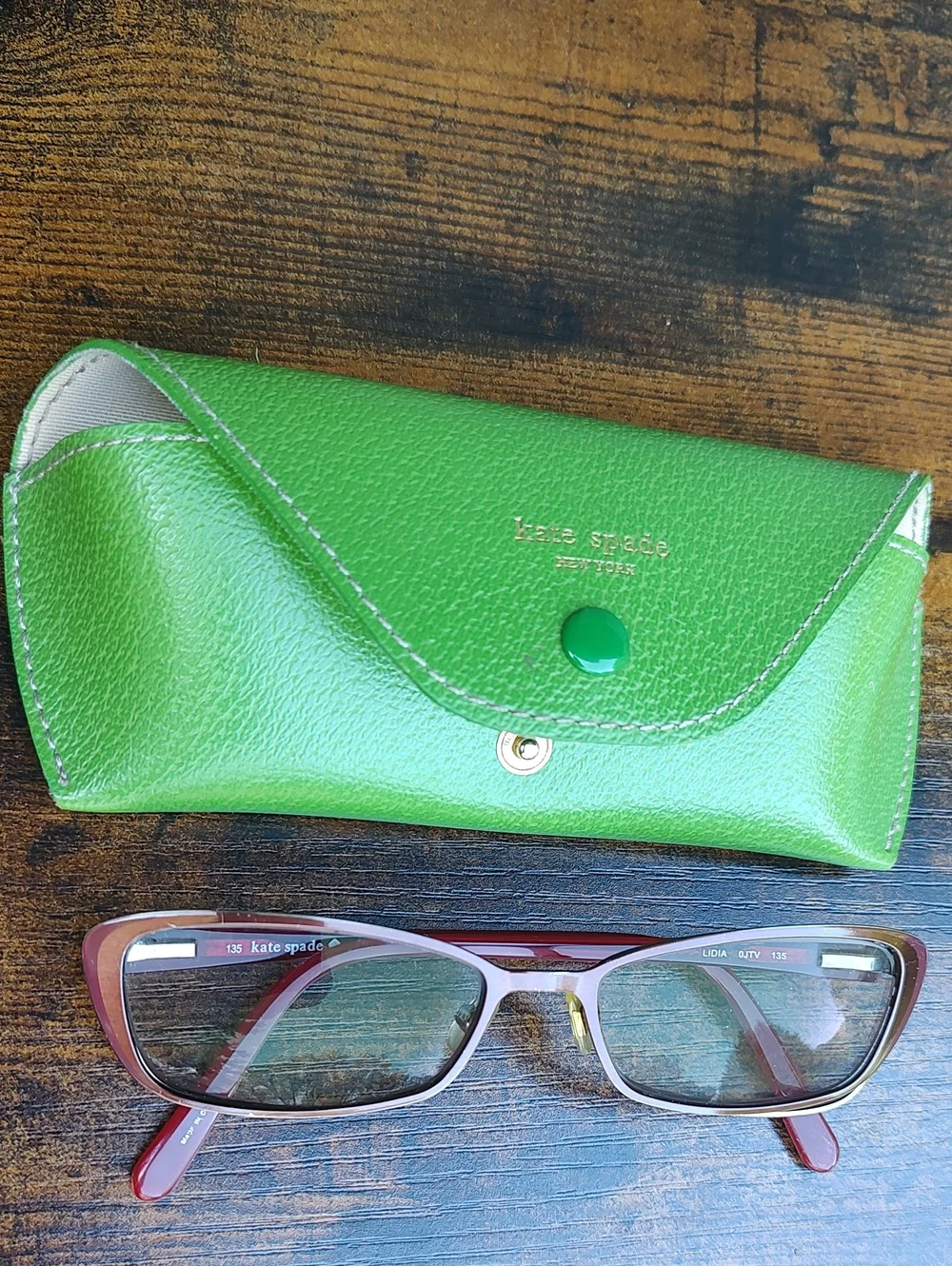 Kate spade Green Eyeglass Case with Burgundy Rectangular Frames